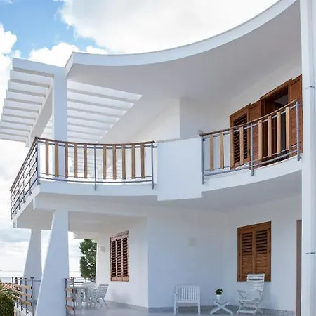 Vega Guest house 4*